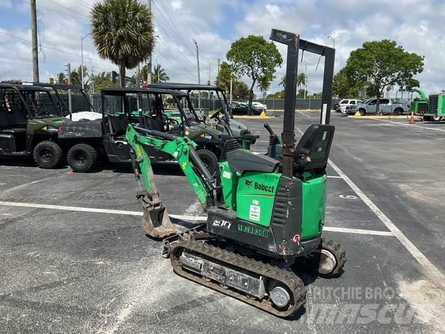 Bobcat E10 Pelle sur chenilles
