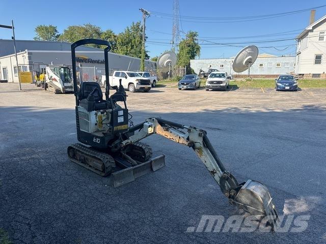 Bobcat E10 Pelle sur chenilles