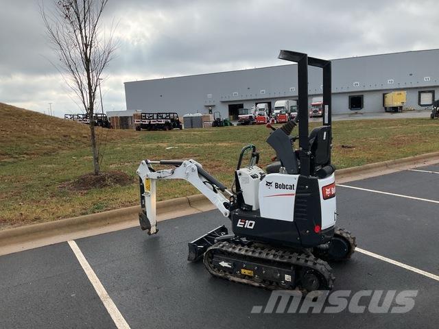 Bobcat E10 Pelle sur chenilles