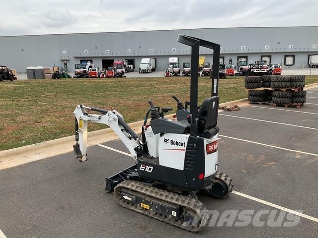 Bobcat E10 Pelle sur chenilles