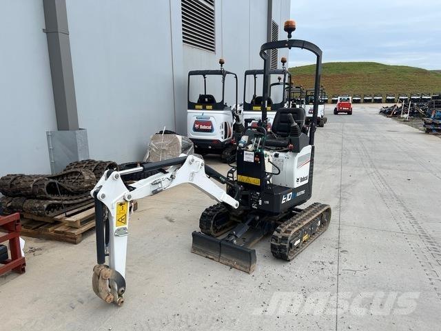 Bobcat E10e Pelle sur chenilles