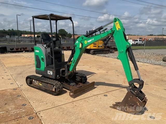 Bobcat E20 Pelle sur chenilles