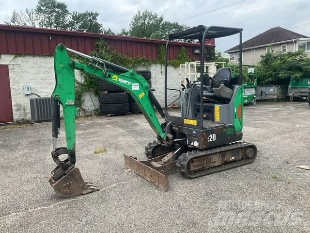 Bobcat E20 Pelle sur chenilles
