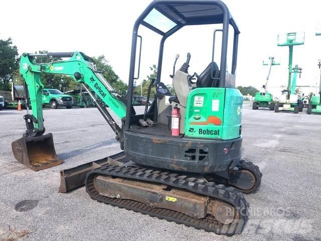Bobcat E26 Pelle sur chenilles