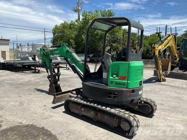 Bobcat E26 Pelle sur chenilles