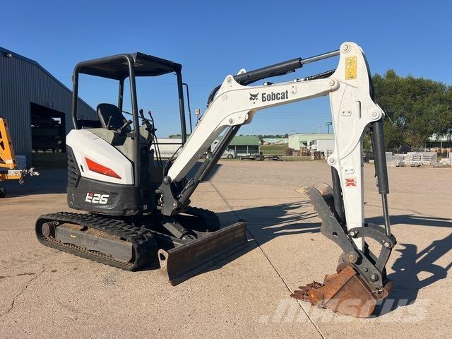 Bobcat E26 Pelle sur chenilles