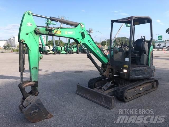 Bobcat E32i Pelle sur chenilles