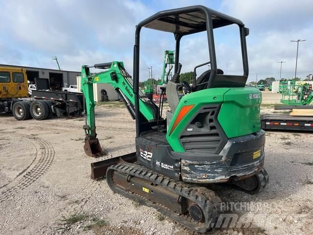Bobcat E32I Pelle sur chenilles