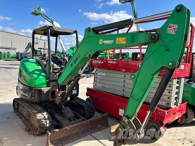 Bobcat E32i Pelle sur chenilles