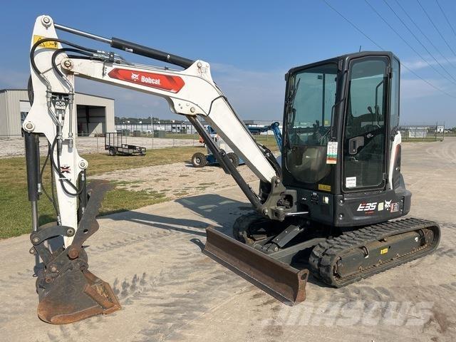 Bobcat E35 Pelle sur chenilles