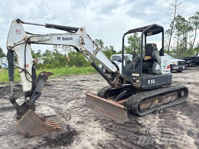 Bobcat E45 Pelle sur chenilles