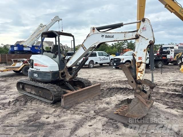Bobcat E45 Pelle sur chenilles