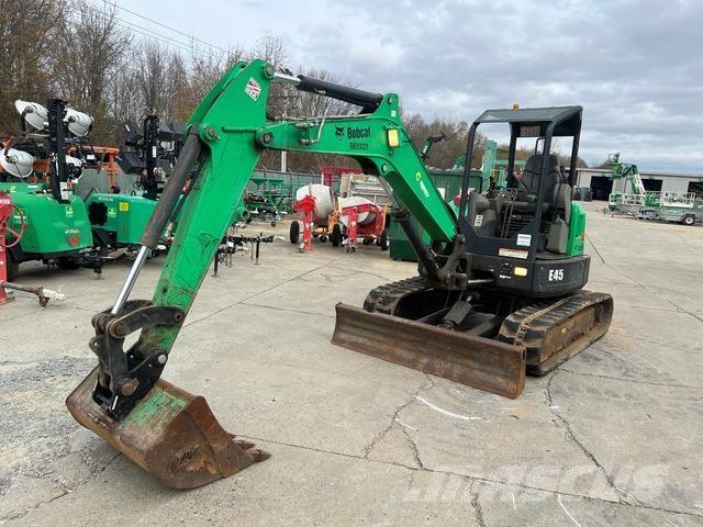 Bobcat E45 Pelle sur chenilles