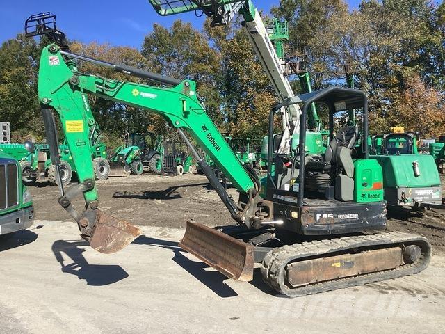 Bobcat E45 Pelle sur chenilles