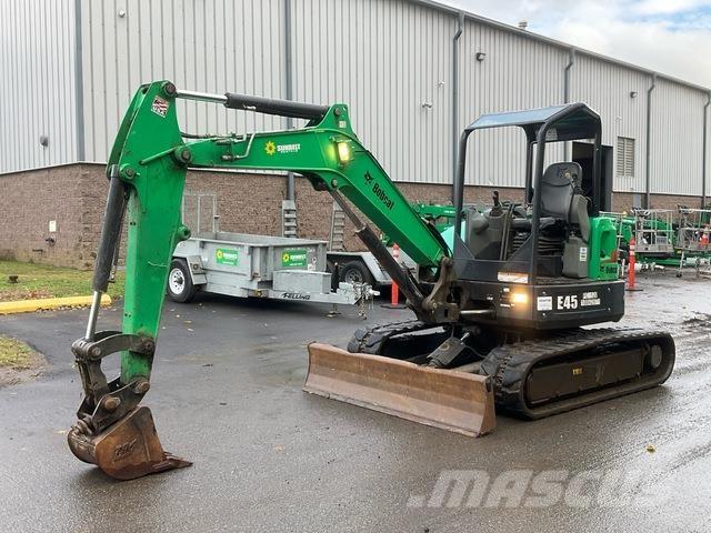 Bobcat E45 Pelle sur chenilles