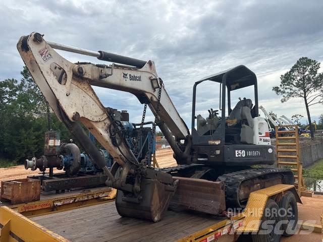 Bobcat E50 Pelle sur chenilles