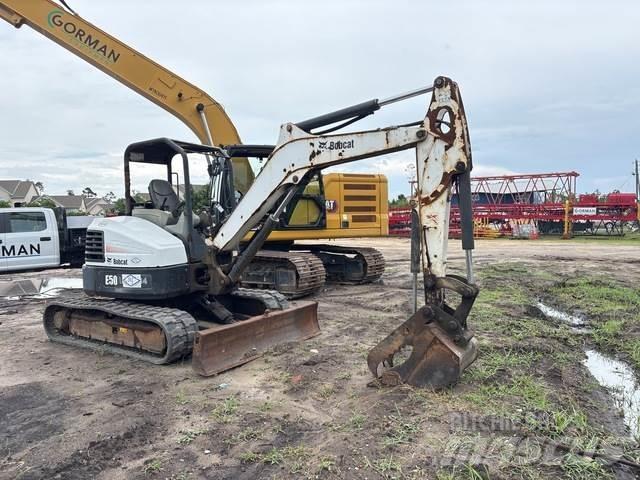 Bobcat E50 Pelle sur chenilles
