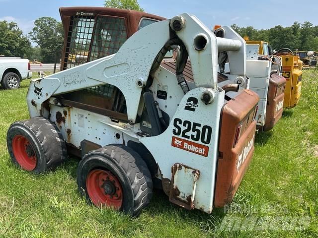 Bobcat S250 Chargeuse compacte