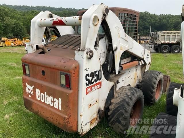 Bobcat S250 Chargeuse compacte