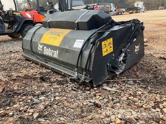 Bobcat SWB72 Balayeuse / Autolaveuse