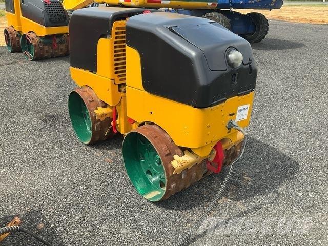 Bomag  Compacteur de sol