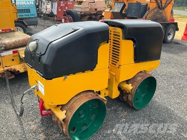 Bomag  Compacteur de sol