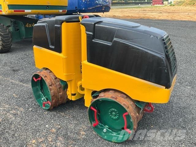 Bomag  Compacteur de sol