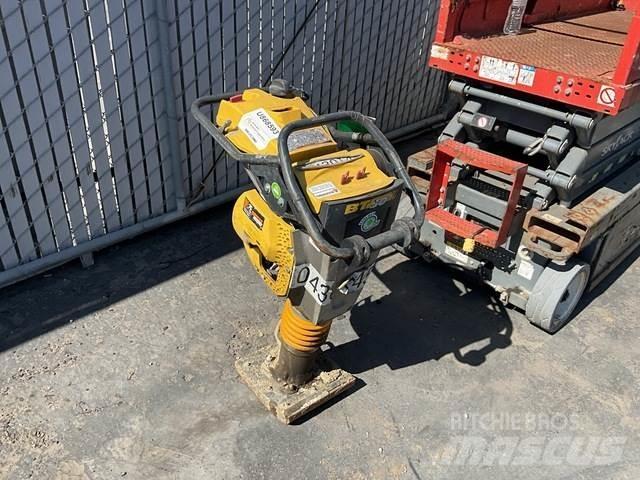 Bomag BT50 Compacteurs