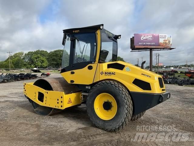 Bomag BW177D-5 Rouleaux monocylindre