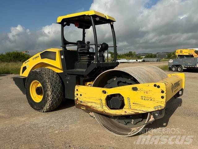 Bomag BW211D-5 Rouleaux monocylindre