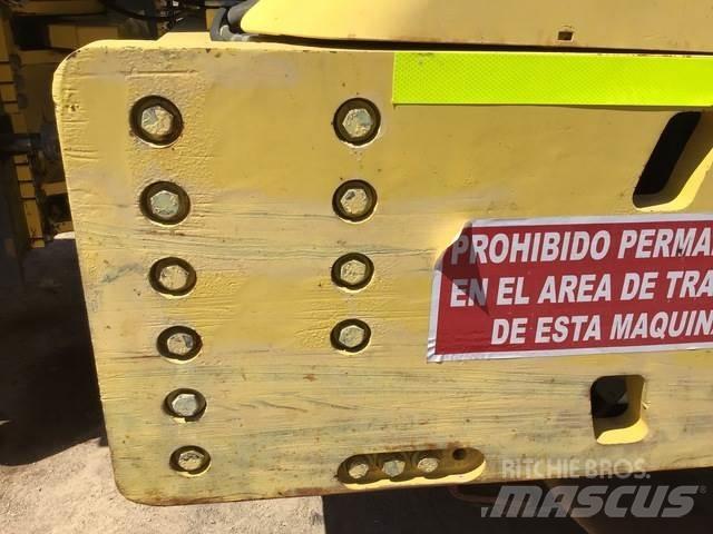 Bomag BW219DH-4 Rouleaux monocylindre
