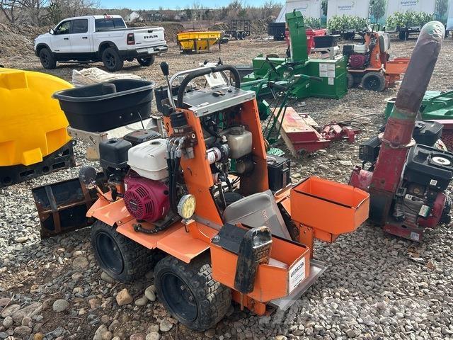 Boss Snowrator Construction - Autres