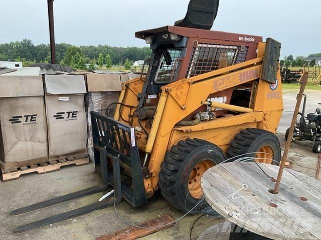 CASE 1845C Chargeuse compacte