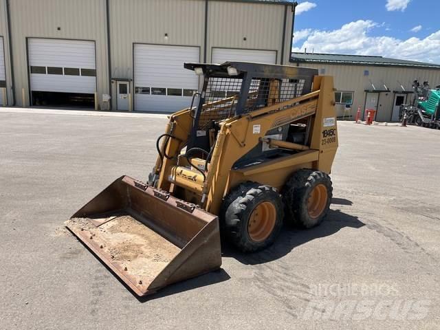 CASE 1845C Chargeuse compacte