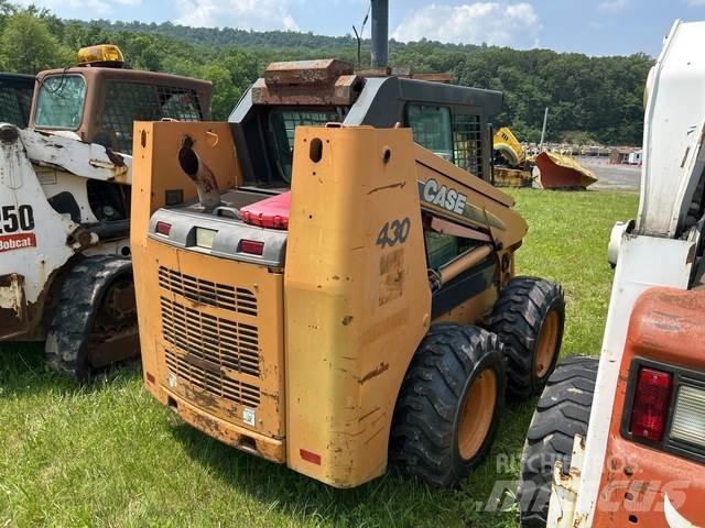 CASE 430 Chargeuse compacte