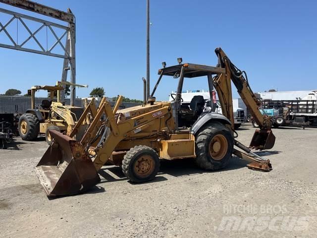 CASE 580L Tractopelle