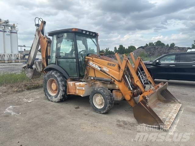 CASE 580M Tractopelle
