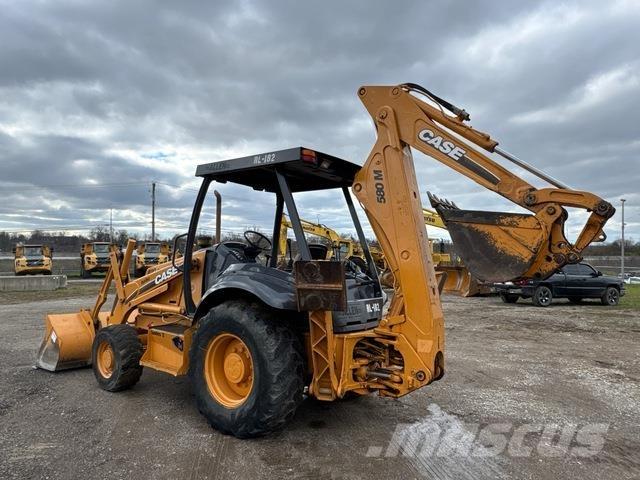 CASE 580M Tractopelle