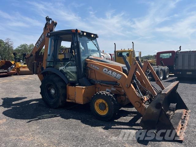 CASE 580N Tractopelle