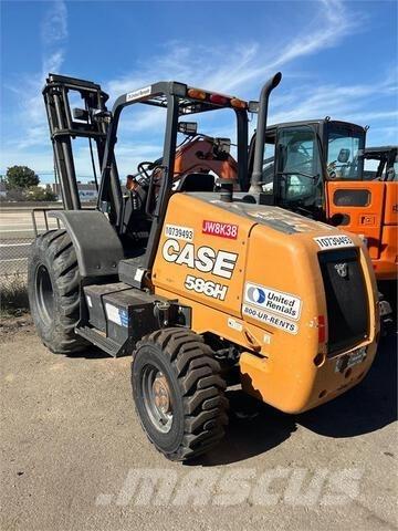 CASE 586H Chariot tout terrain