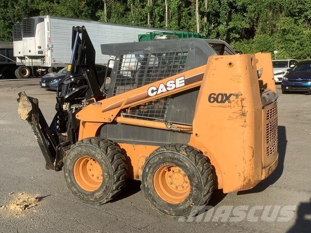 CASE 60XT Chargeuse compacte