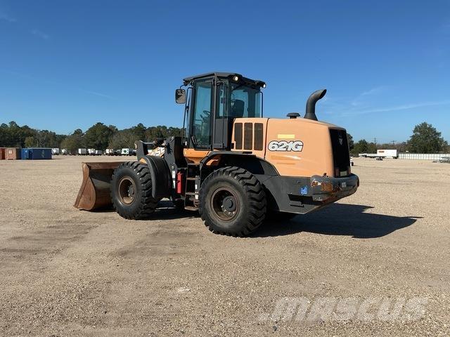 CASE 621G Chargeuse sur pneus