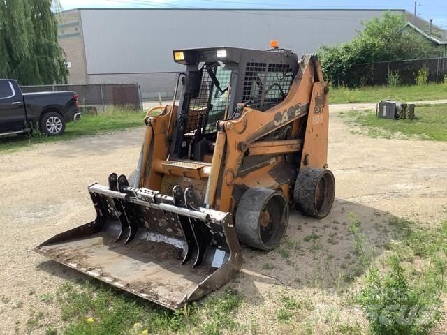 CASE 85XT Chargeuse compacte