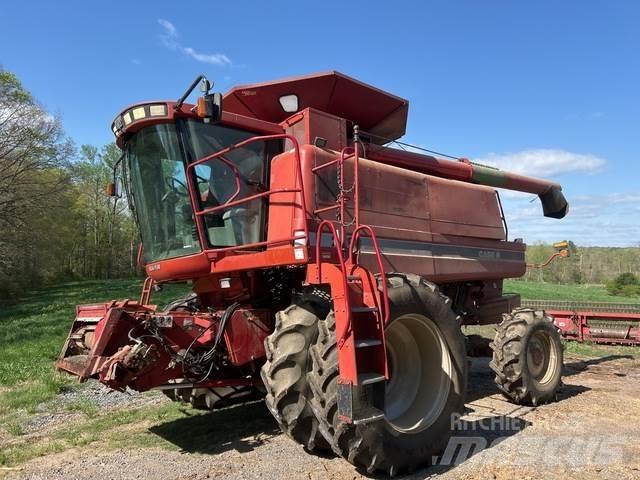 Case IH 2388 Moissonneuse batteuse