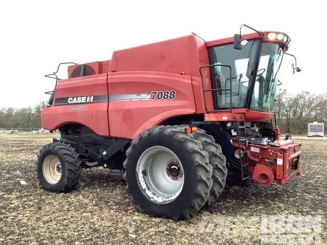 Case IH 7088 Moissonneuse batteuse