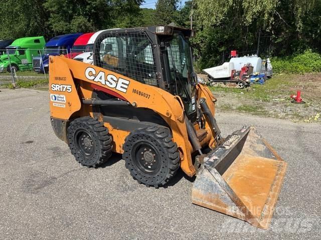 CASE SR175 Chargeuse compacte