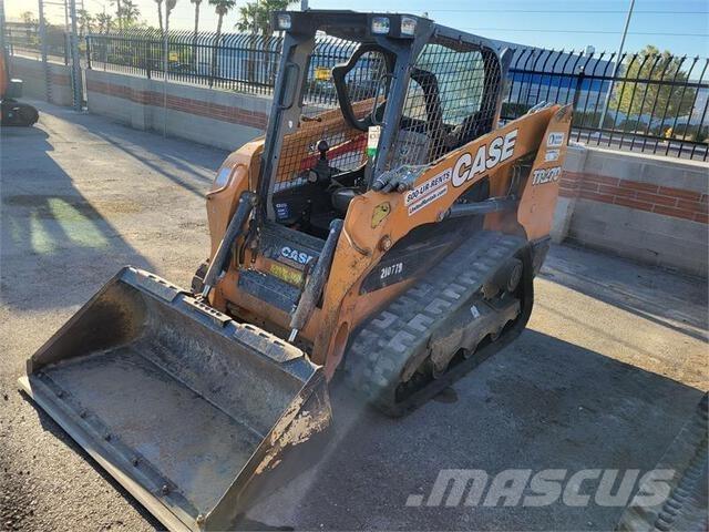 CASE TR270 Chargeuse compacte