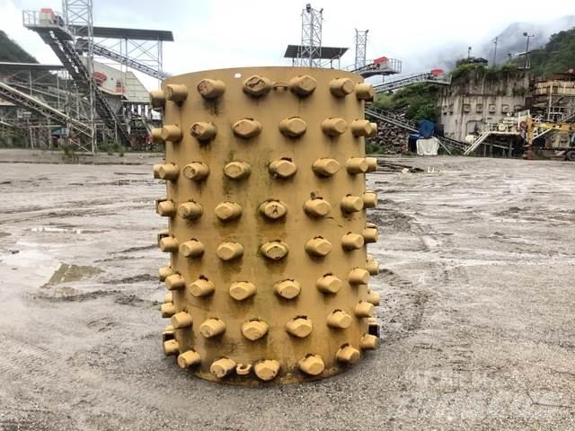 CAT  Mini compacteur