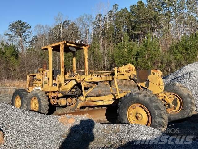 CAT 120 Niveleuse