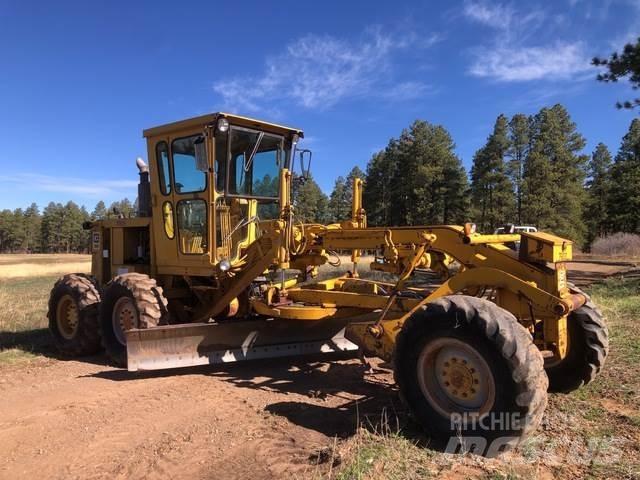 CAT 120G Niveleuse